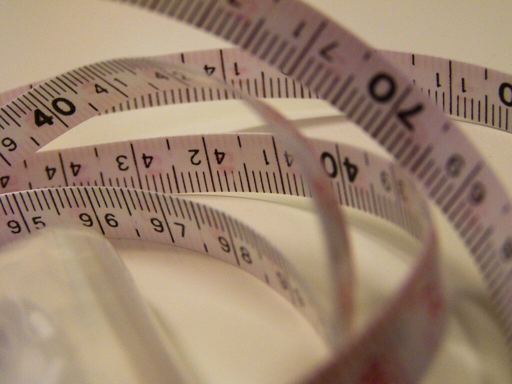 confirm measurements to size on brand chart